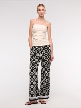 Abercrombie & Fitch Drapey Wide-Leg Geometric Printed Pants XXL Short